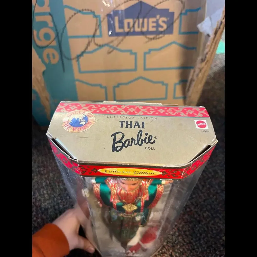 Thai‎ Barbie Collector Edition Dolls of the World Mattel NEW Traditional